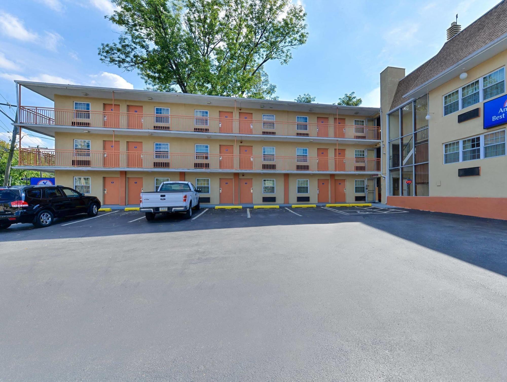 Americas Best Value Inn Media Philadelphia Zewnętrze zdjęcie