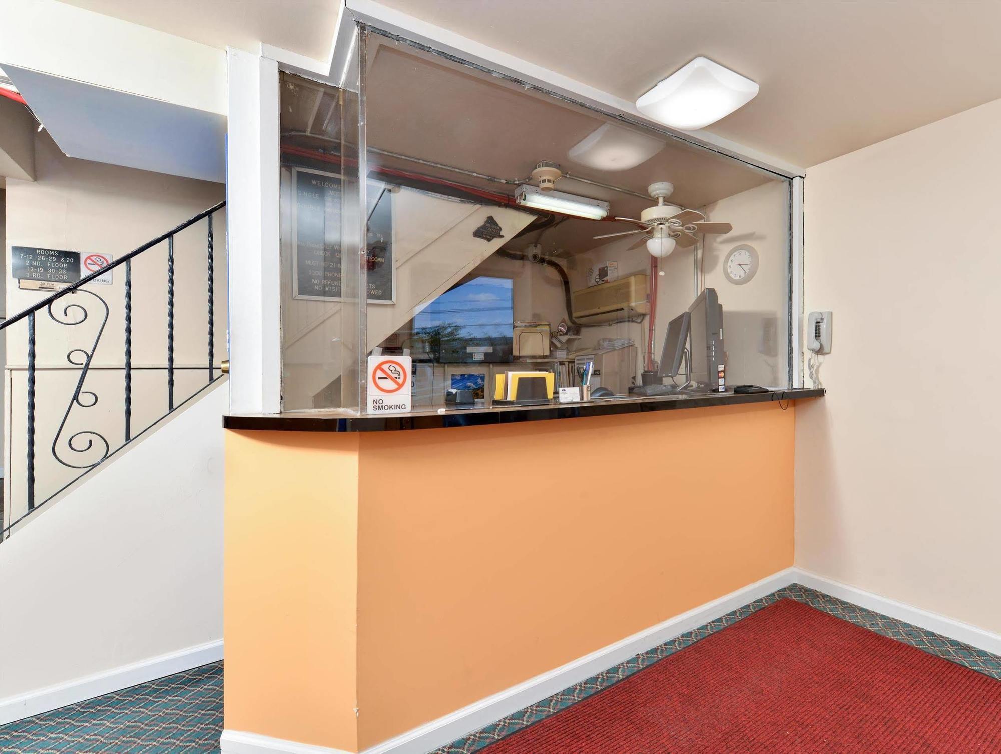 Americas Best Value Inn Media Philadelphia Zewnętrze zdjęcie
